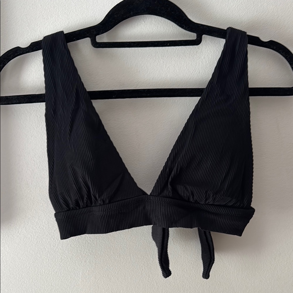 Aerie Black Ribbed Bikini Top size large